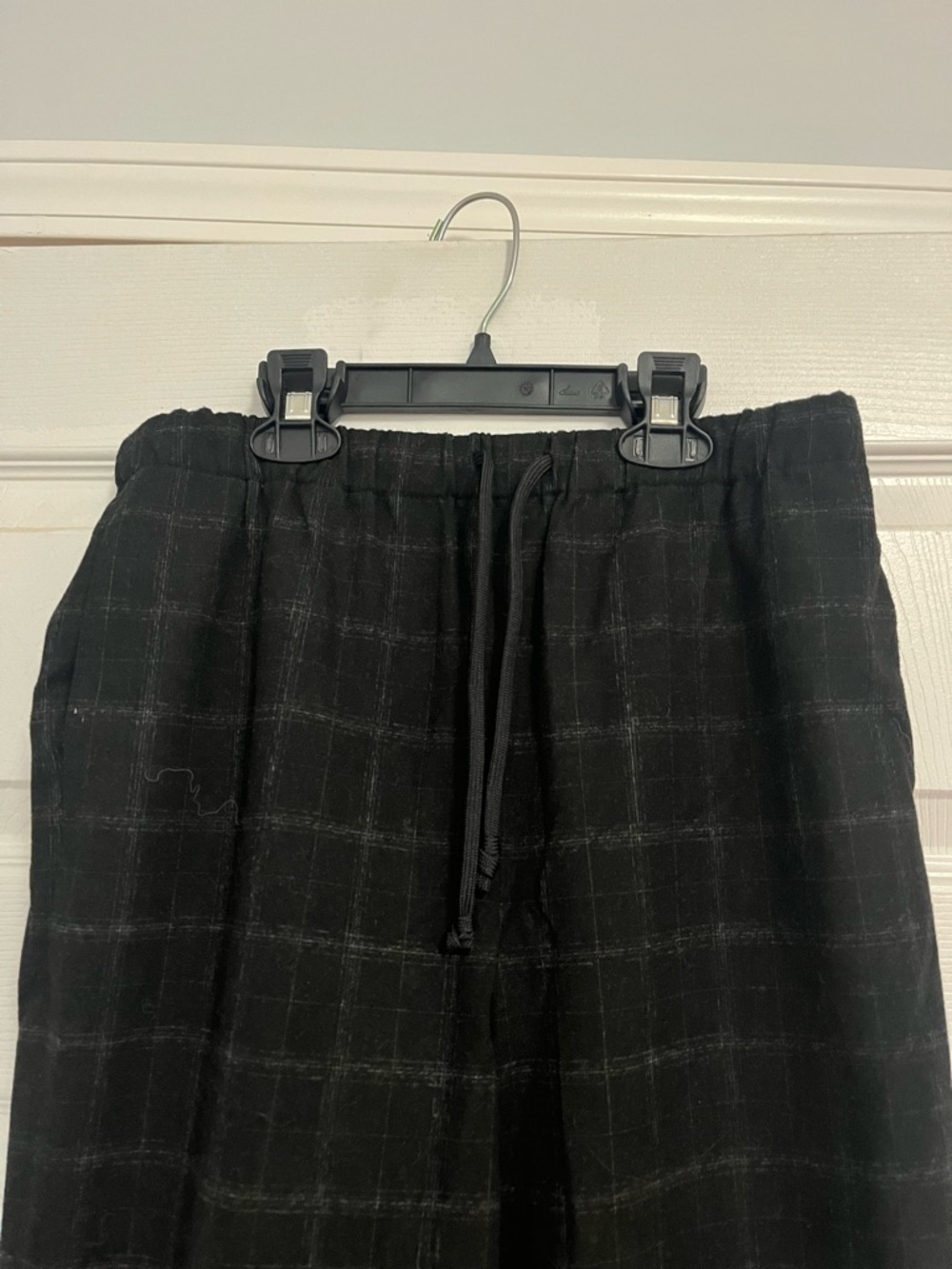 Aritzia Babaton Plaid Drawstring Pants